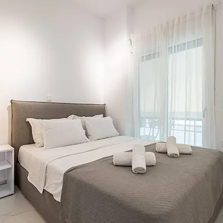 Acropolis Luxury Apartment-2